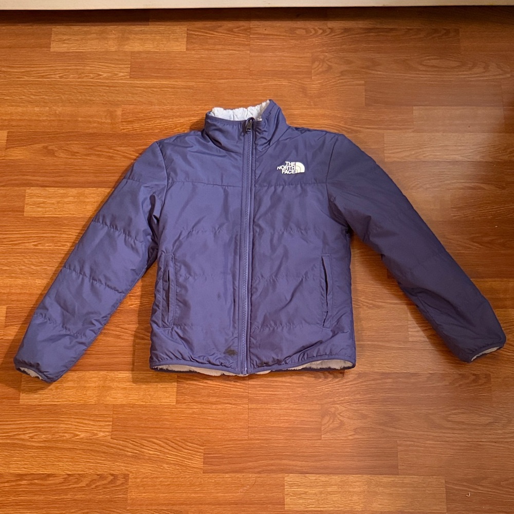 Girls size Medium (10) North Face Purple Reversible Jacket